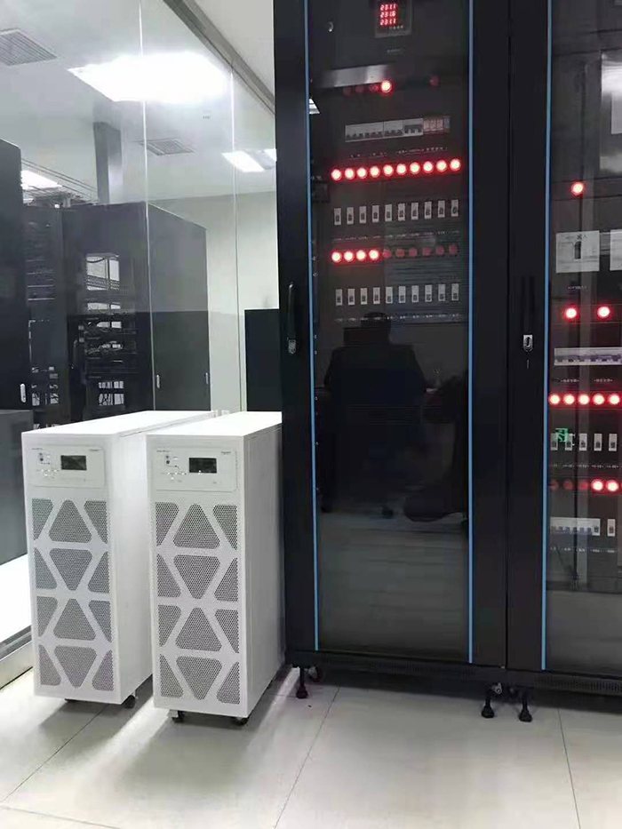 孝感某金融-施耐德銀河系列